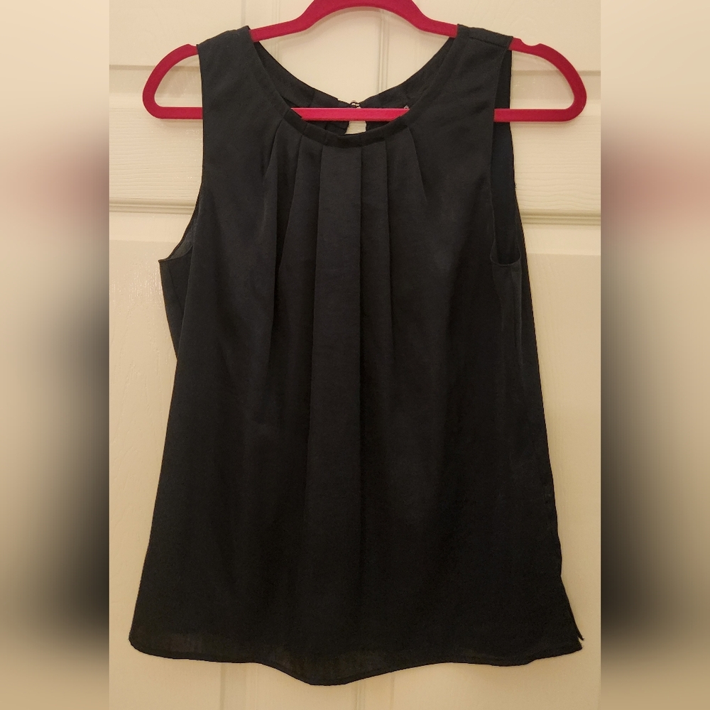Chaus Classic Navy Blue Tank Top